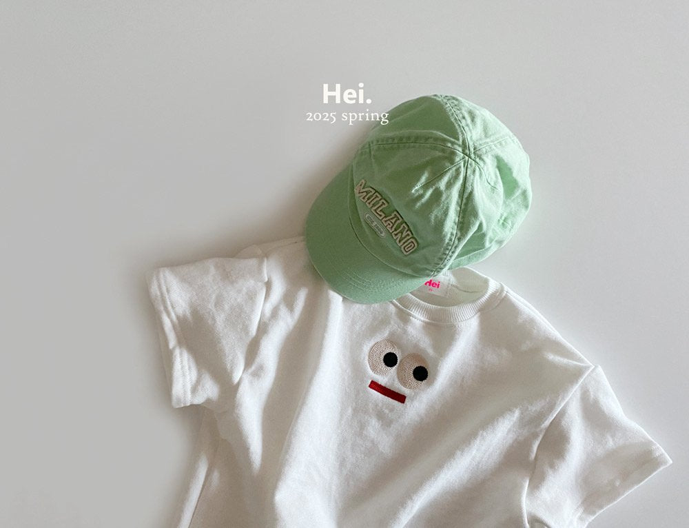 Hei. カッコTシャツ☆即納☆---hi917