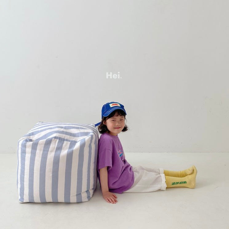 Hei. プレイTシャツ☆即納☆---hi209